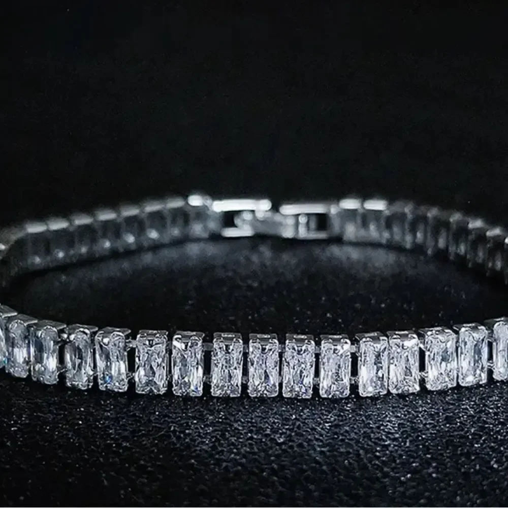BRAND NEW TENNIS BRACELET PRINCESS CUT